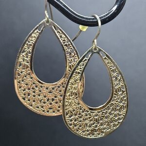 Filigree Teardrop Earrings Two(2) Pair Silvertone & Goldtone 1.5" Drop